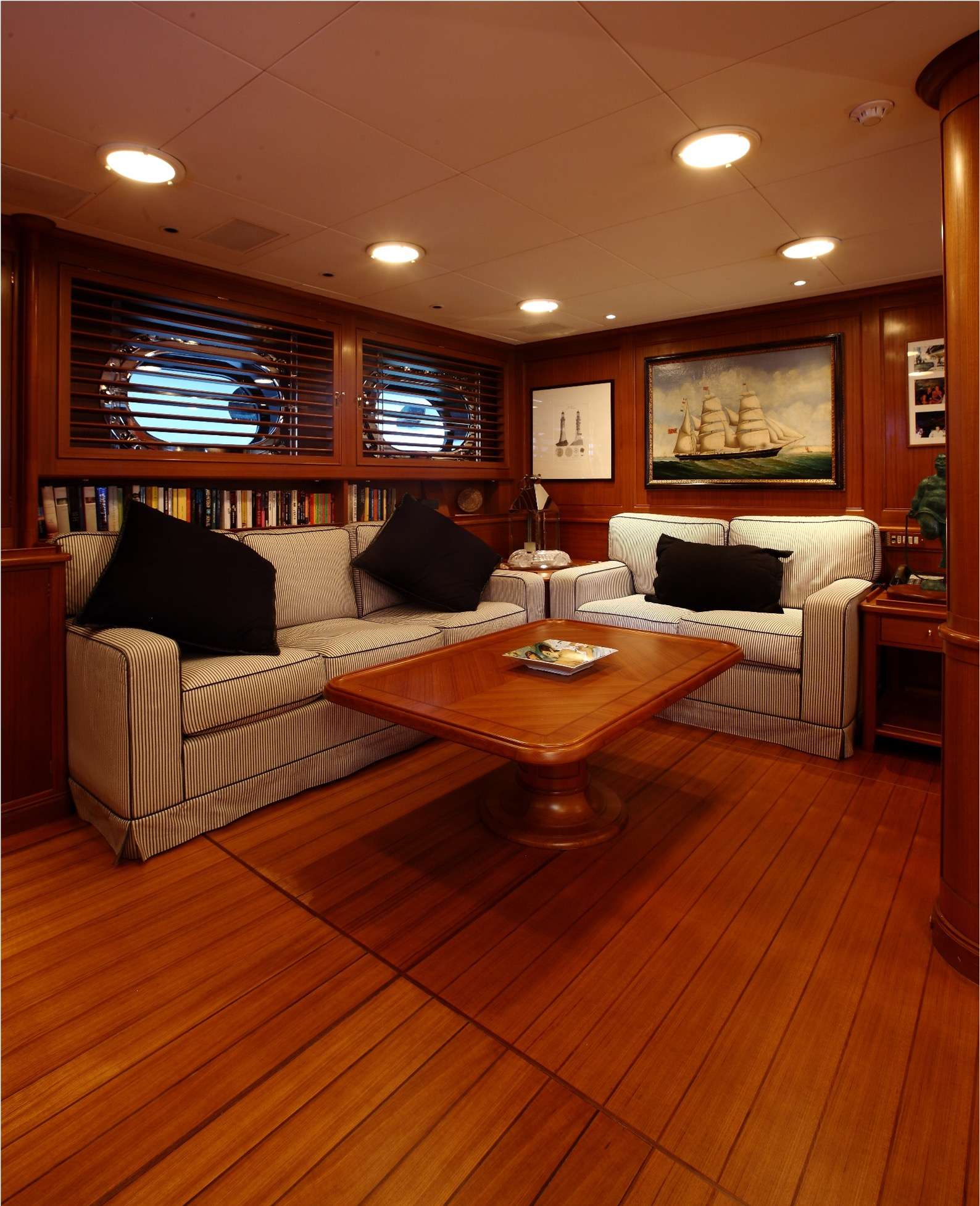HERITAGE M - Luxury yacht charter France & Boat hire in Fr. Riviera & Tyrrhenian Sea 2