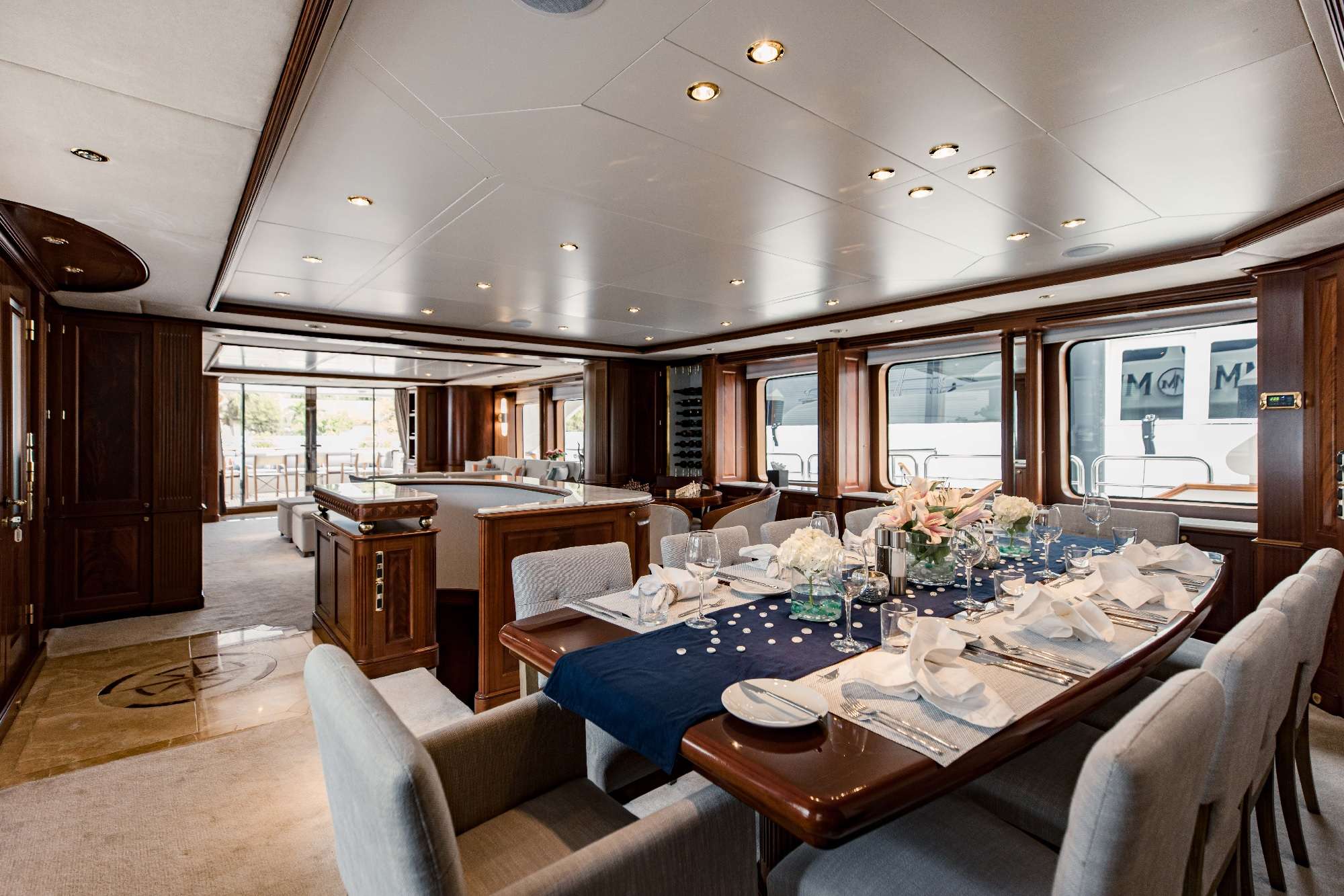 Mamma Mia - Superyacht charter St Martin & Boat hire in Bahamas & Caribbean 3