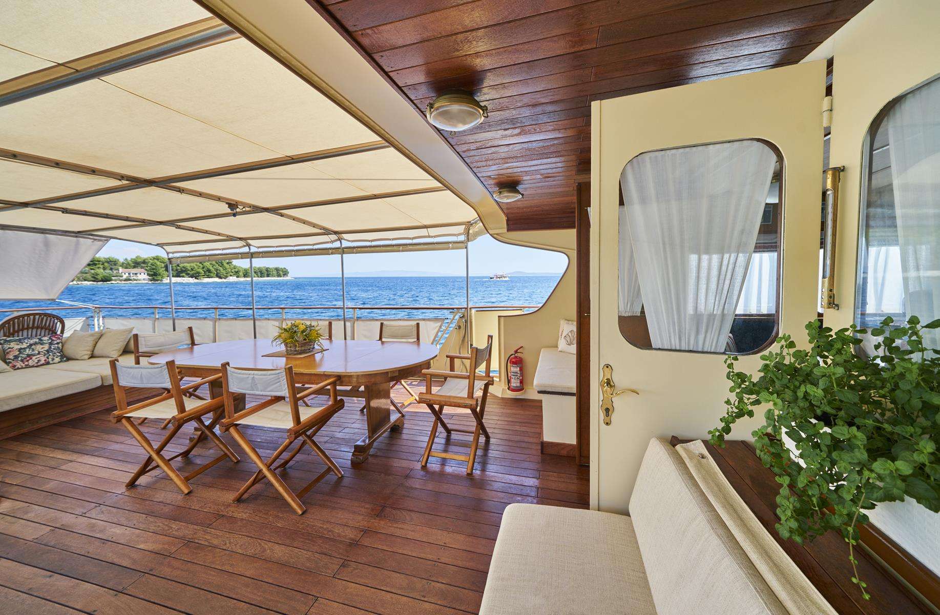 Play Fellow - Yacht Charter Opatija & Boat hire in Croatia 5
