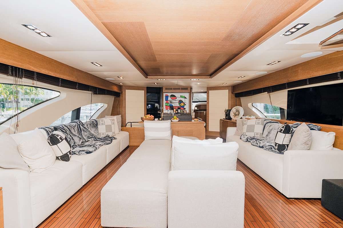 Intervention - Yacht Charter Fort Lauderdale & Boat hire in Florida & Bahamas 2