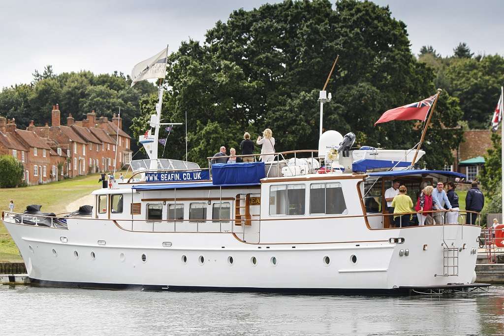 Seafin - Luxury yacht charter United Kingdom & Boat hire in United Kingdom England The Solent Southampton Southampton 1