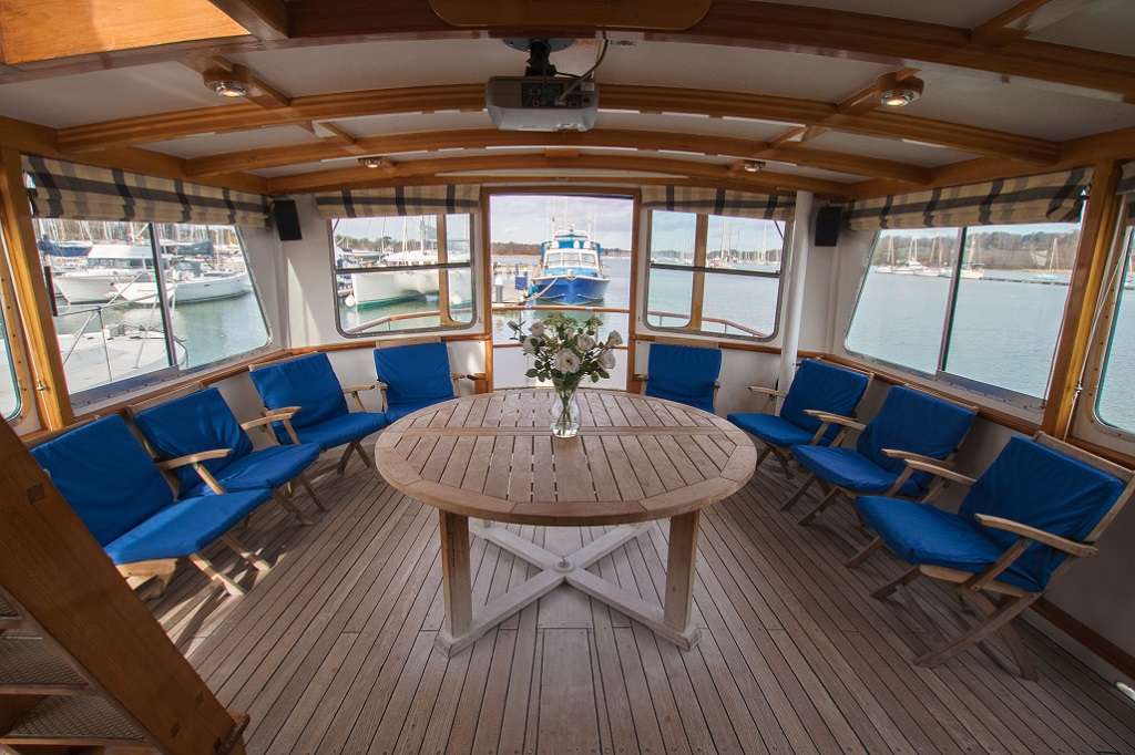 Seafin - Luxury yacht charter United Kingdom & Boat hire in United Kingdom England The Solent Southampton Southampton 4