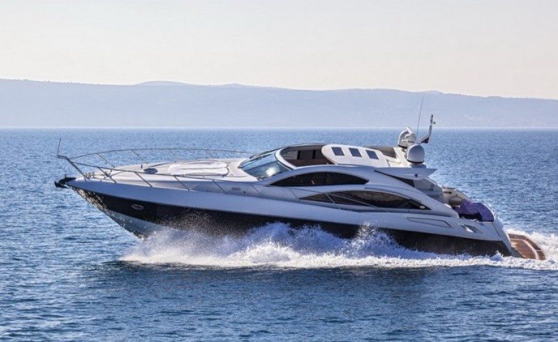 Sunseeker Predator 62 - 3 + 1 cab. - Yacht Charter Podstrana & Boat hire in Croatia Split-Dalmatia Split Podstrana Marina Lav 1
