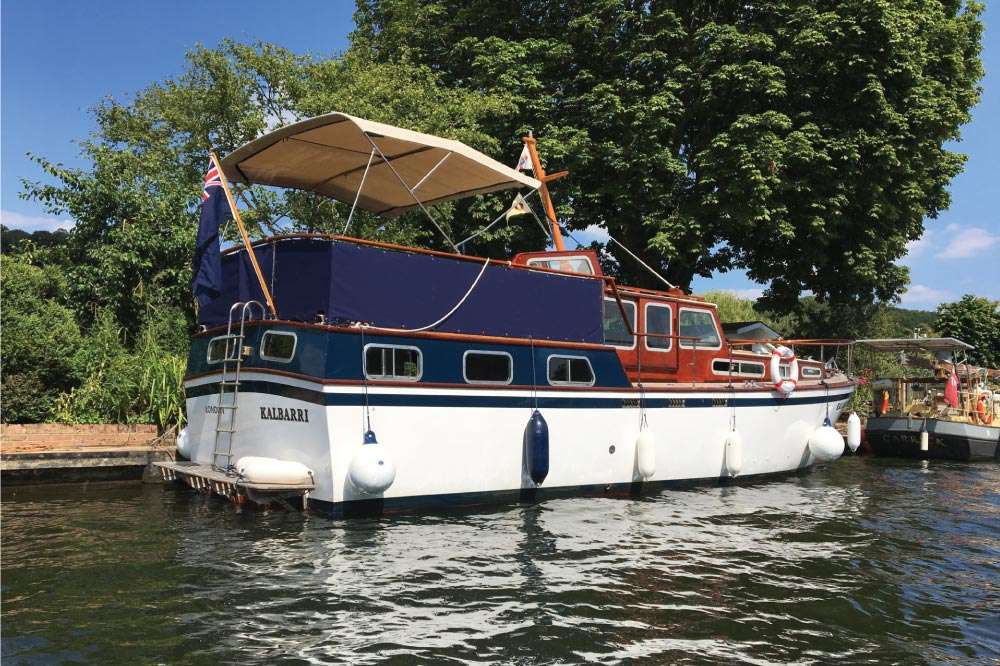 39 - Yacht Charter River Thames & Boat hire in United Kingdom England Greater London Windsor 2