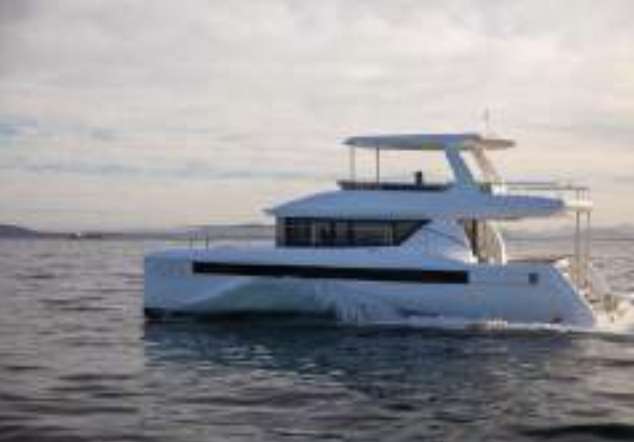 Leopard 46 - Motor Boat Charter France & Boat hire in France French Riviera Cannes Vieux port de Vallauris 1