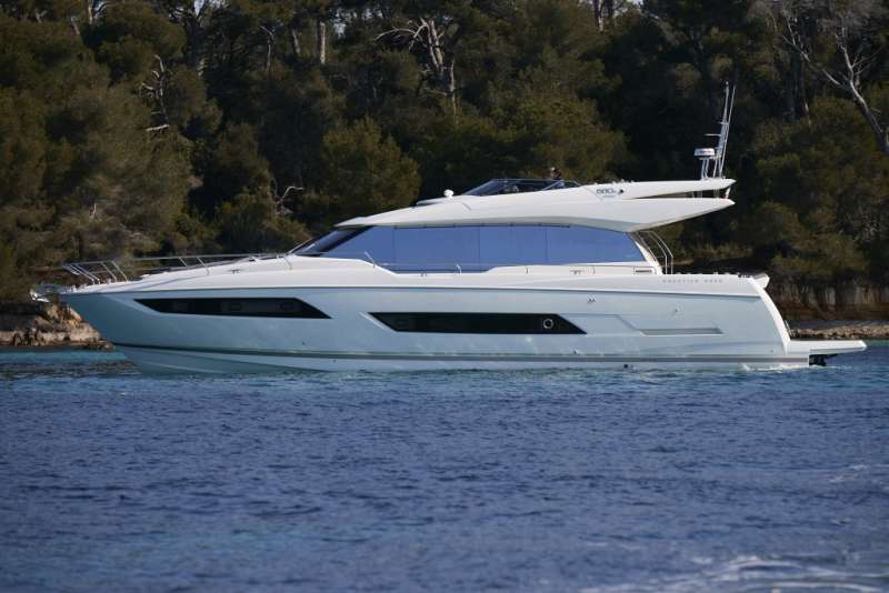 Prestige 680 Fly - Yacht Charter Antibes & Boat hire in France French Riviera Antibes 2