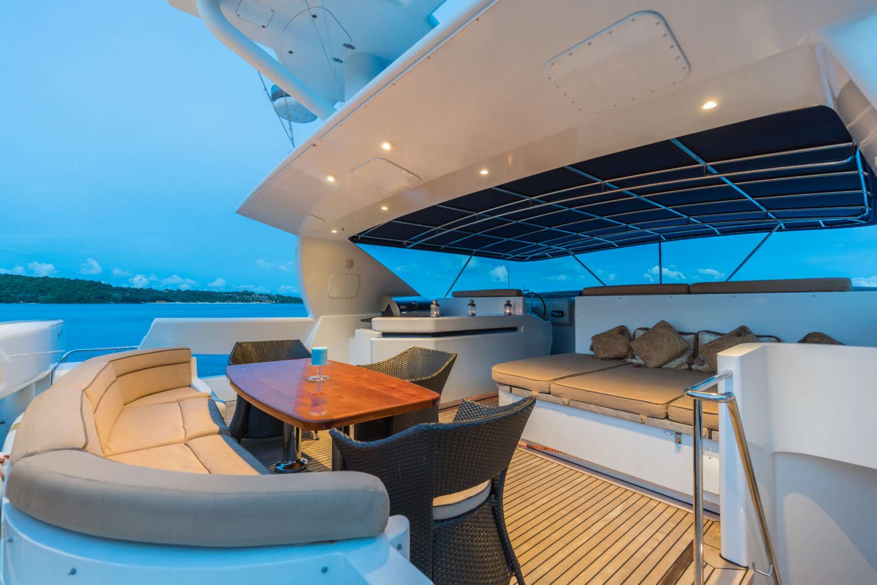 Xanadu - Luxury yacht charter Thailand & Boat hire in SE Asia 5