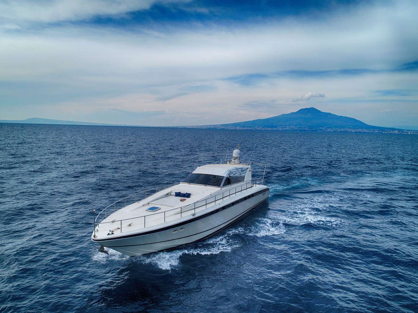 CIKILA  - Yacht Charter Siracusa & Boat hire in Fr. Riviera & Tyrrhenian Sea 2