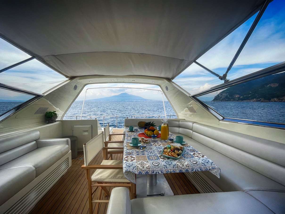 CIKILA  - Yacht Charter Monaco & Boat hire in Fr. Riviera & Tyrrhenian Sea 4