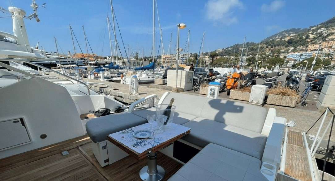 Targa 50 - Yacht Charter Beaulieu-sur-Mer & Boat hire in France French Riviera Beaulieu-sur-Mer Port De Beaulieu-sur-Mer 4