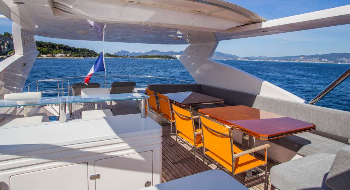 Skyra - Yacht Charter Cannes & Boat hire in France French Riviera Cannes Vieux Port de Cannes 3