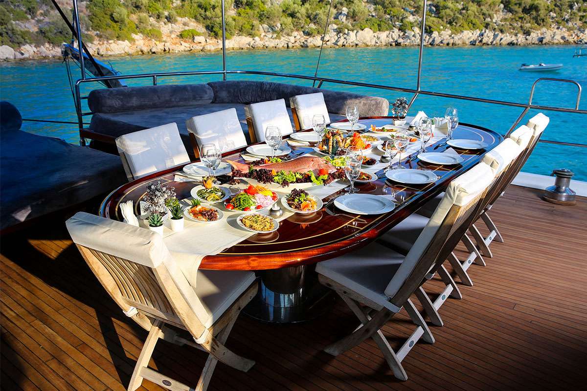 Diva Deniz - Yacht Charter Karacasögüt & Boat hire in Turkey 3