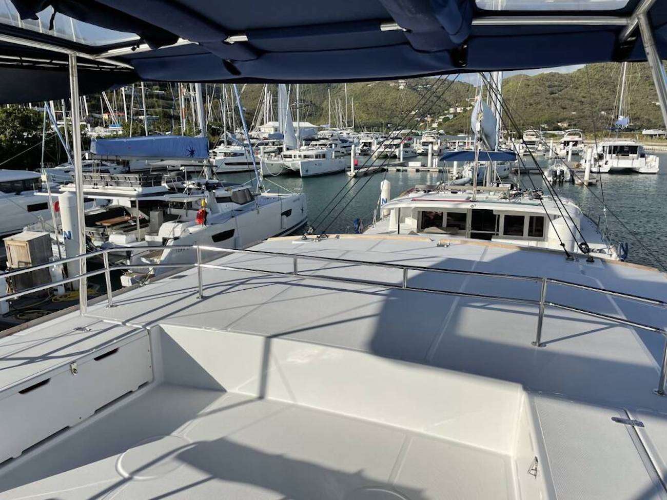 NO INHERITANCE - Luxury yacht charter British Virgin Islands & Boat hire in Caribbean 4
