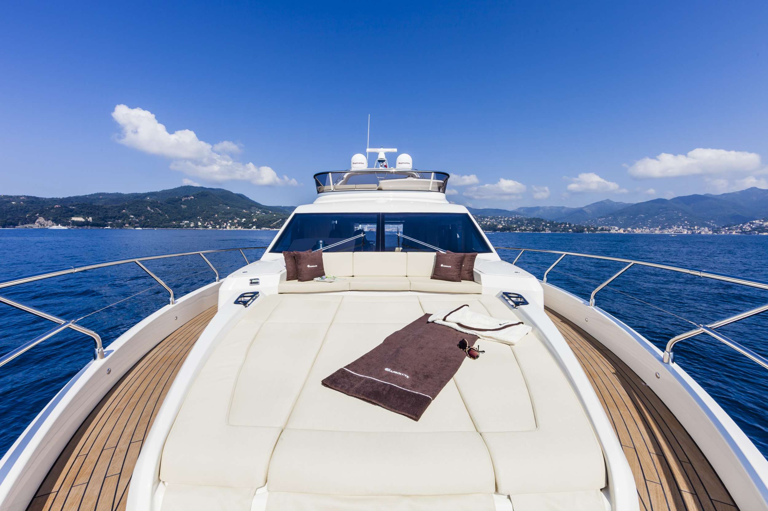 ABSOLUTE - Yacht Charter Arzachena & Boat hire in Fr. Riviera, Corsica & Sardinia 4