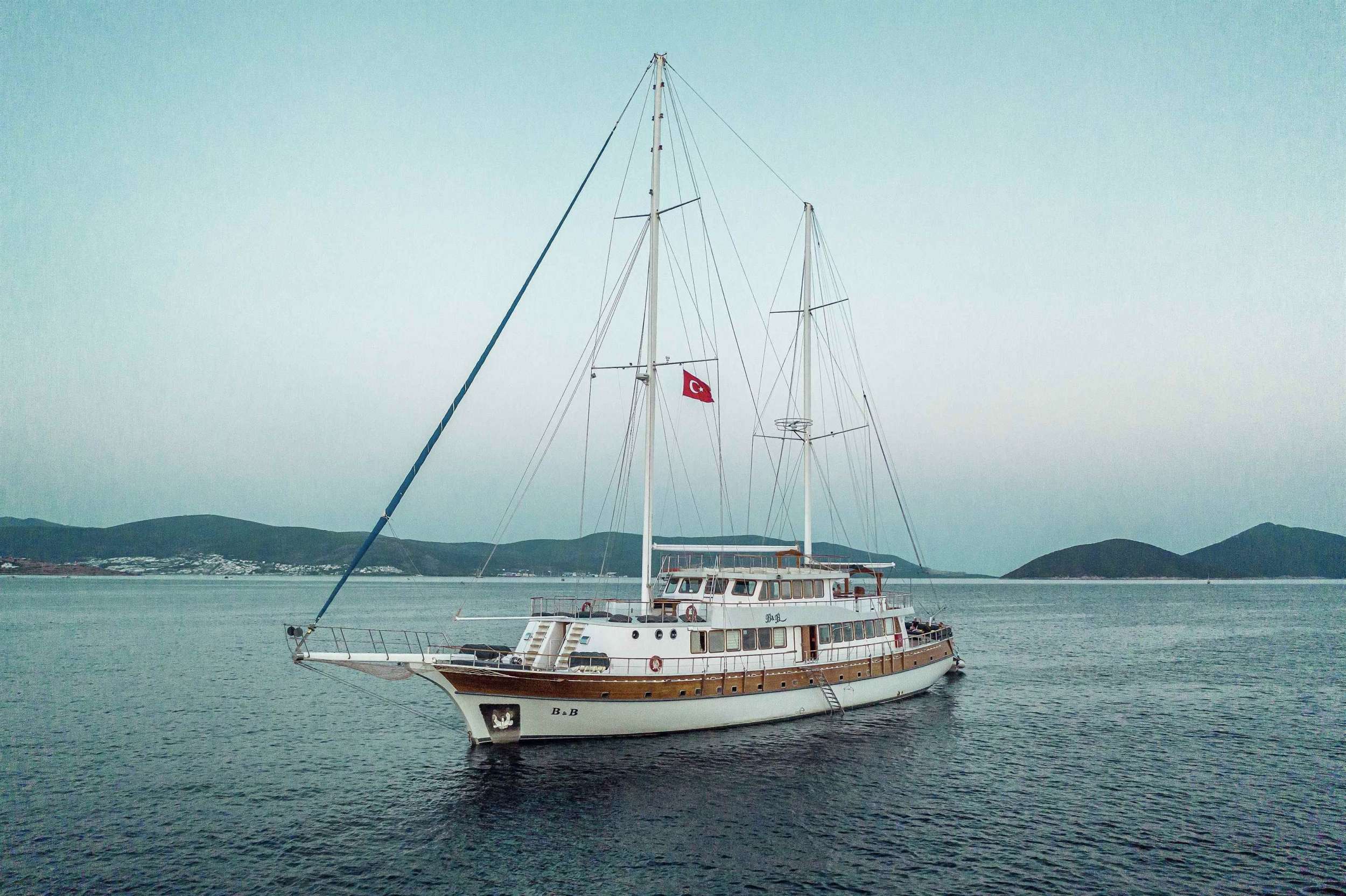 BOREAS - Yacht Charter Istanbul & Boat hire in Greece & Turkey 5