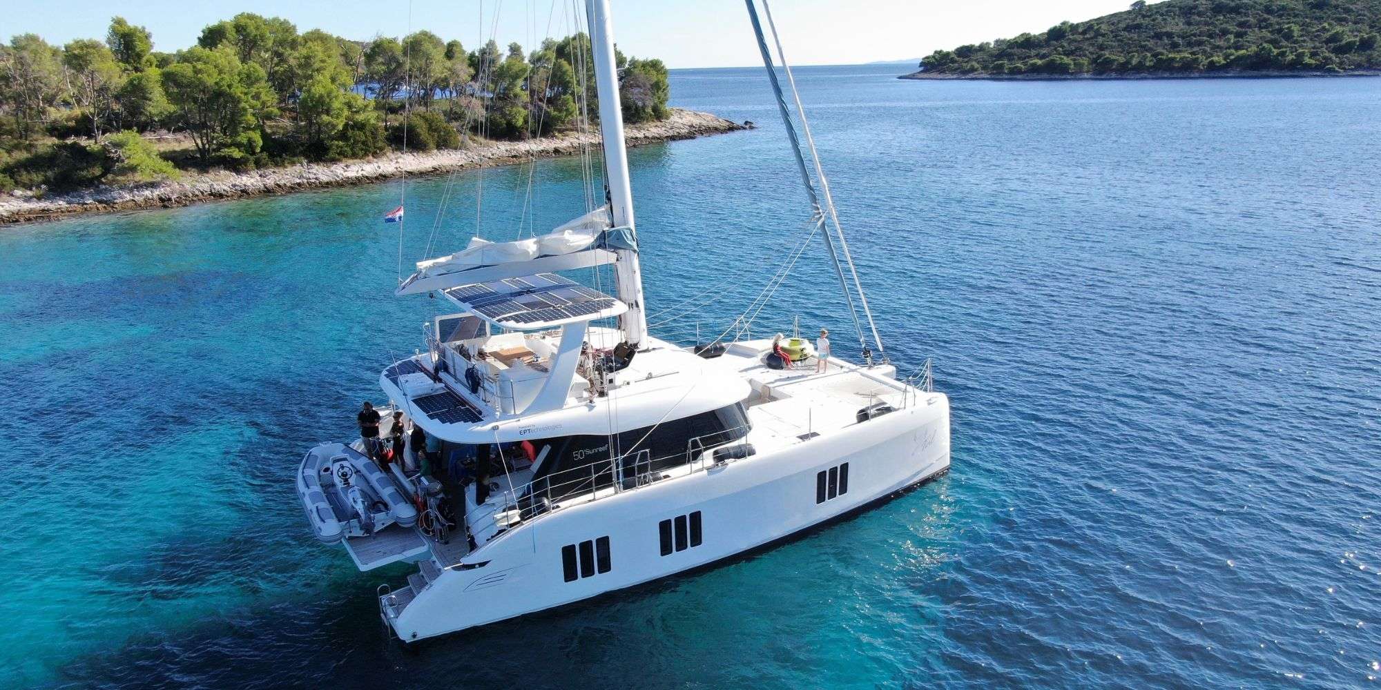 TIRIL - Yacht Charter Tahiti & Boat hire in French Polynesia 2