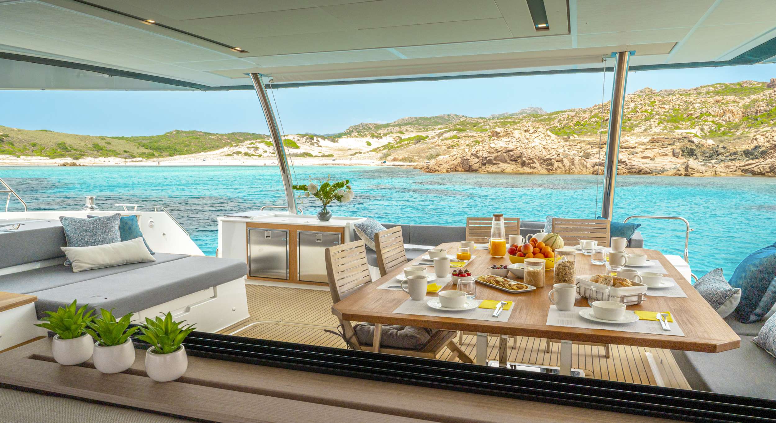 SEMPER FIDELIS  - Luxury yacht charter St Martin & Boat hire in Bahamas & Caribbean 4