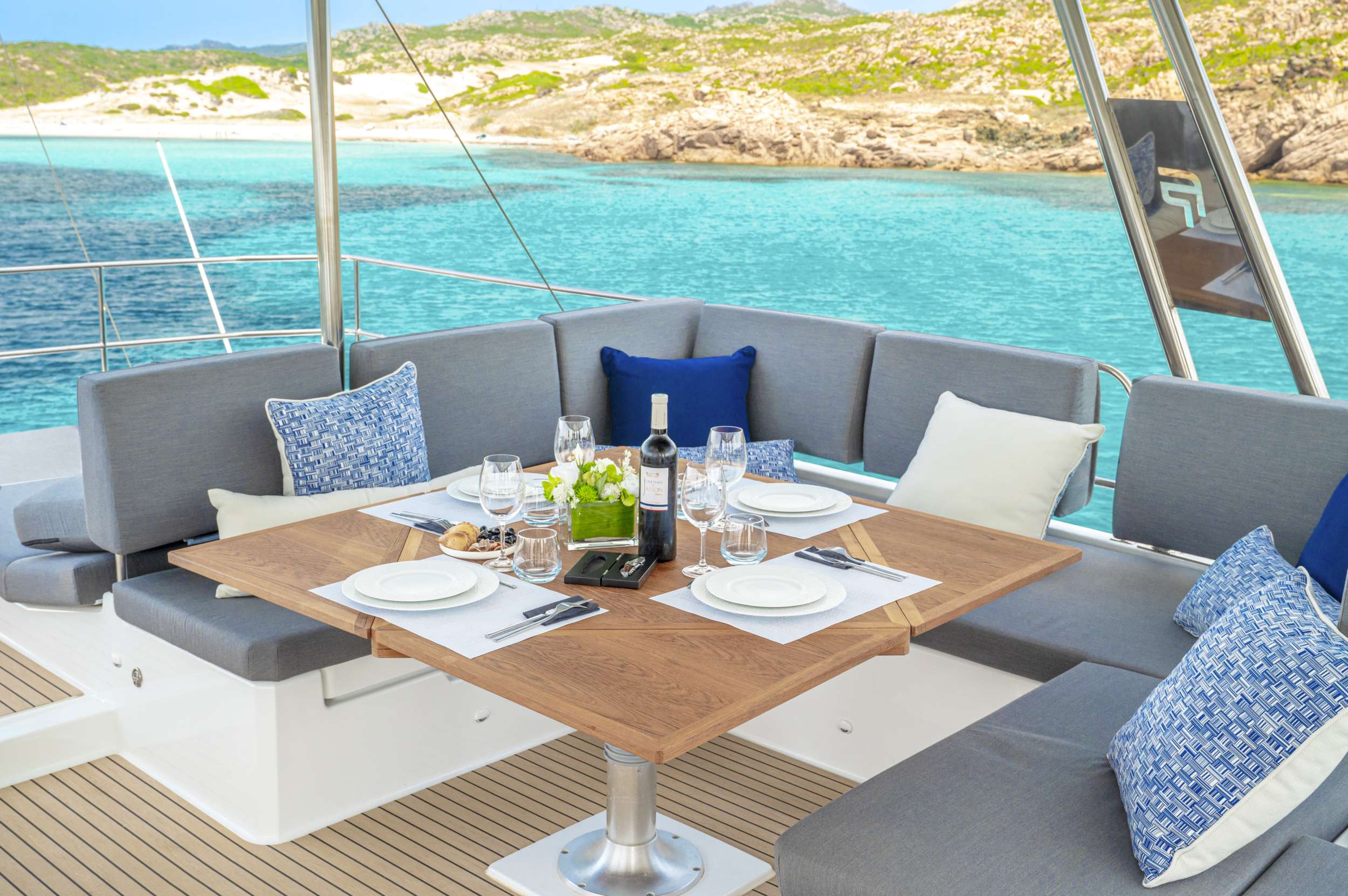 SEMPER FIDELIS  - Luxury yacht charter British Virgin Islands & Boat hire in Bahamas & Caribbean 5