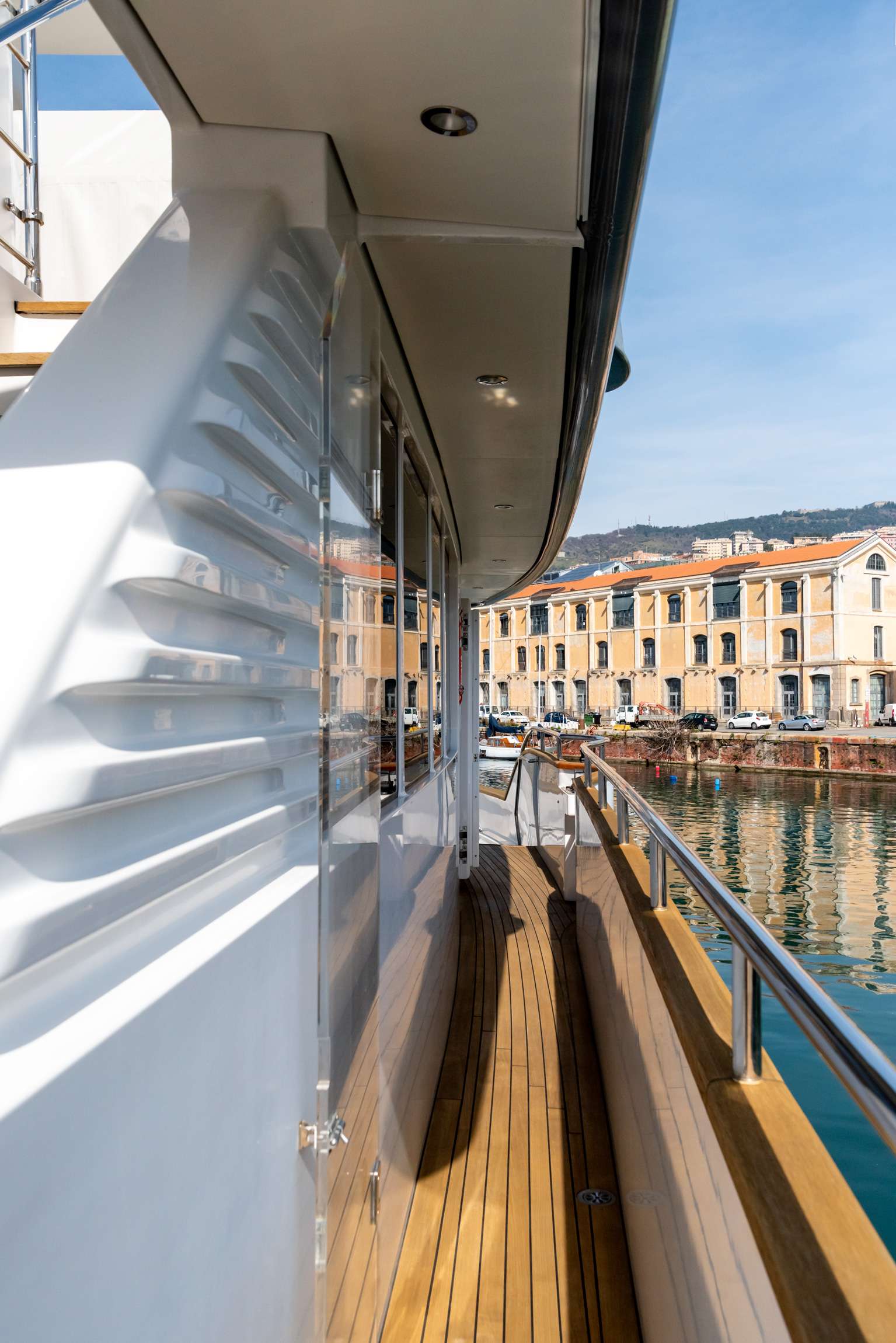 GraNil - Yacht Charter Genoa & Boat hire in Fr. Riviera & Tyrrhenian Sea 4