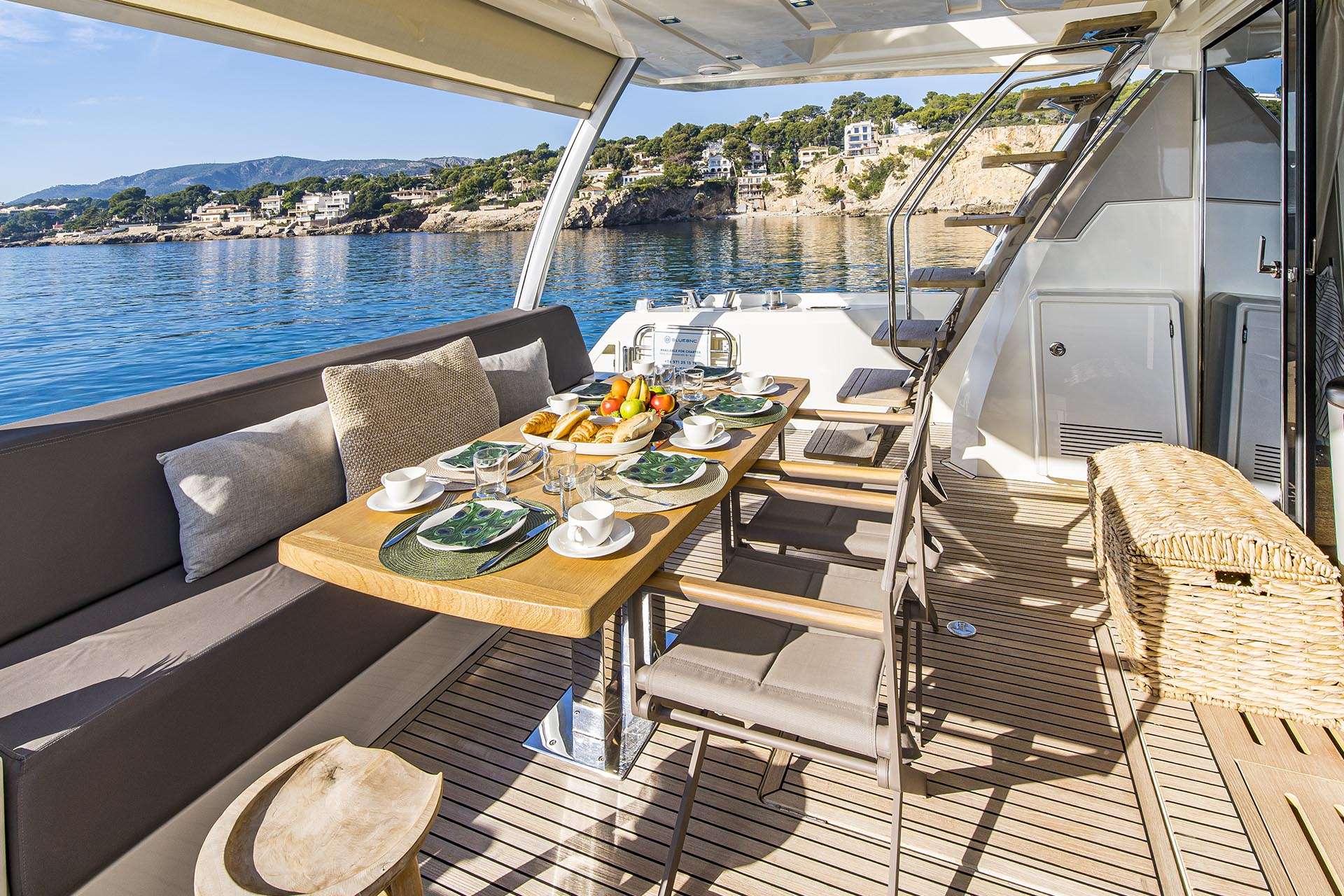 BLUE M - Yacht Charter Roses & Boat hire in W. Med -Naples/Sicily, W. Med -Riviera/Cors/Sard., W. Med - Spain/Balearics | Winter: Caribbean Virgin Islands (US/BVI), Caribbean Leewards, Caribbean Windwards 3