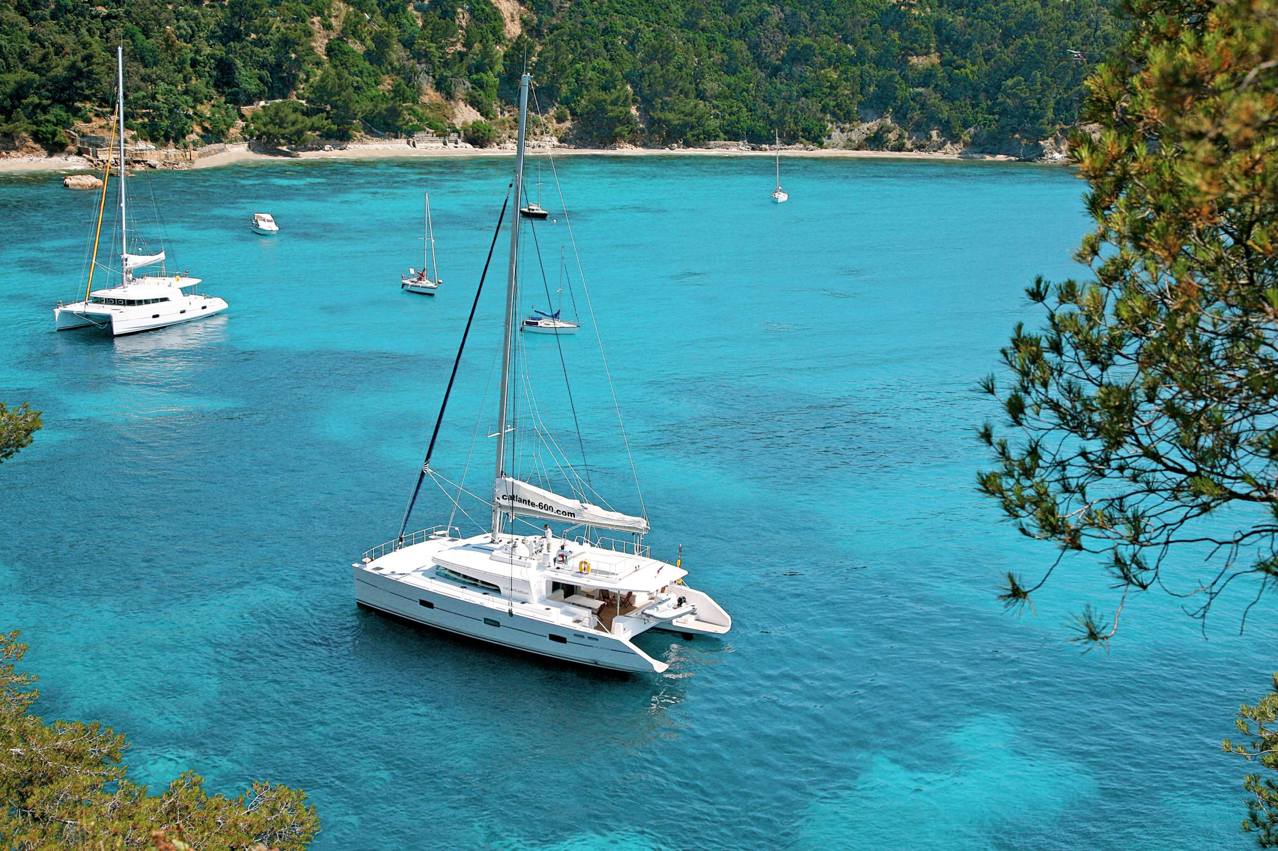 Dream 60 - Littr&eacute; &amp; Tauceti - Sailboat Charter Seychelles & Boat hire in W. Med -Naples/Sicily, W. Med - Spain/Balearics, Croatia Bahamas, Indian Ocean and SE Asia 1