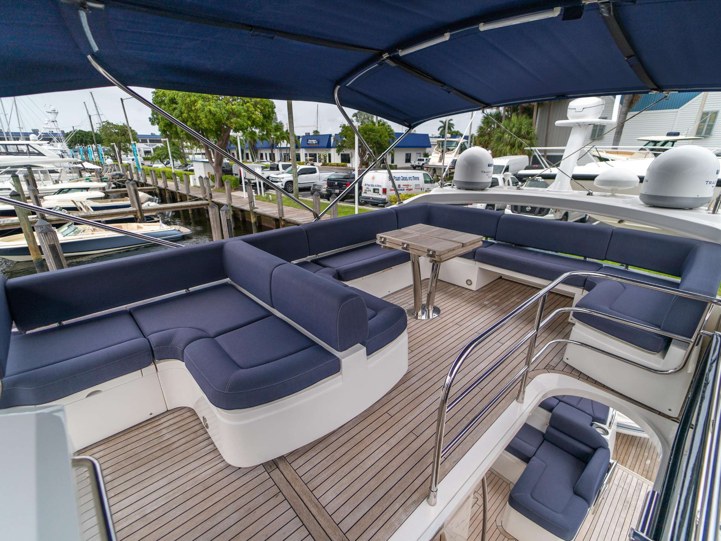 INVICTUS - Yacht Charter Annapolis & Boat hire in US East Coast & Bahamas 4