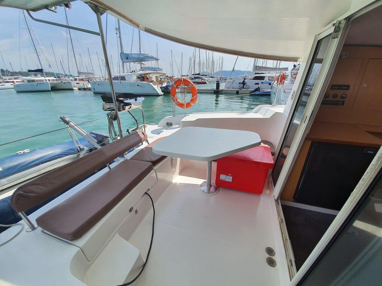 Mahe 36 - 3 cab. - Yacht Charter Queensland & Boat hire in Australia Queensland Whitsundays Coral Sea Marina 4