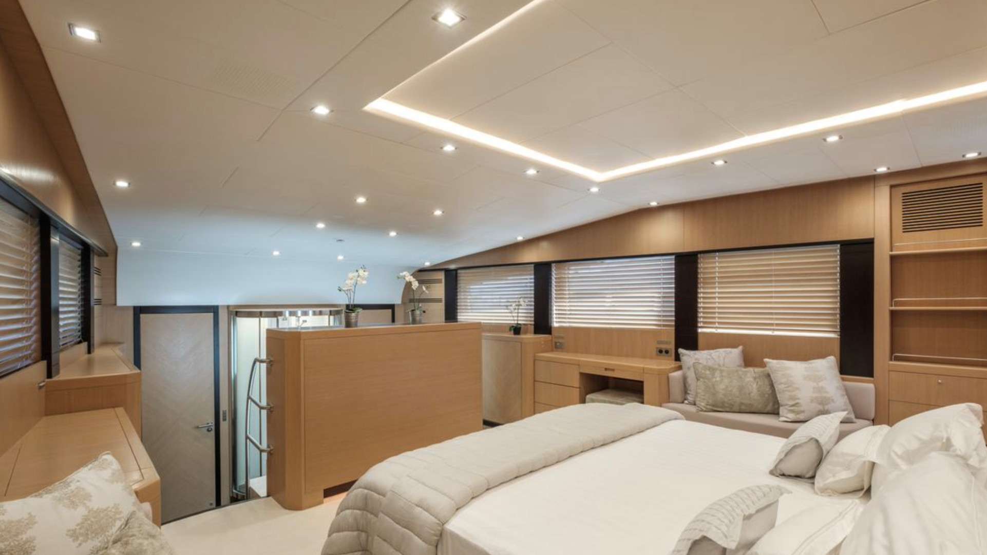 YCM 120 - Luxury yacht charter St Lucia & Boat hire in Riviera, Corsica, Sardinia, Spain, Balearics, Caribbean 6