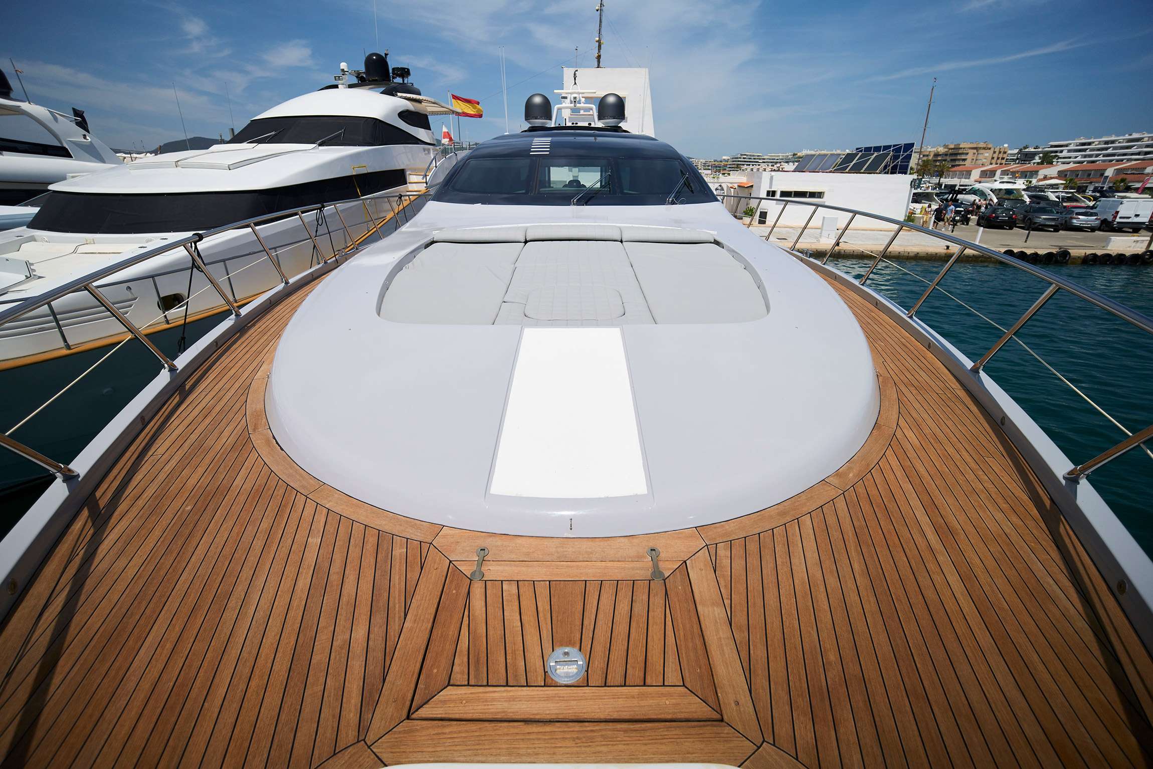 FIVE STARS - Yacht Charter El Masnou & Boat hire in Balearics & Spain 4