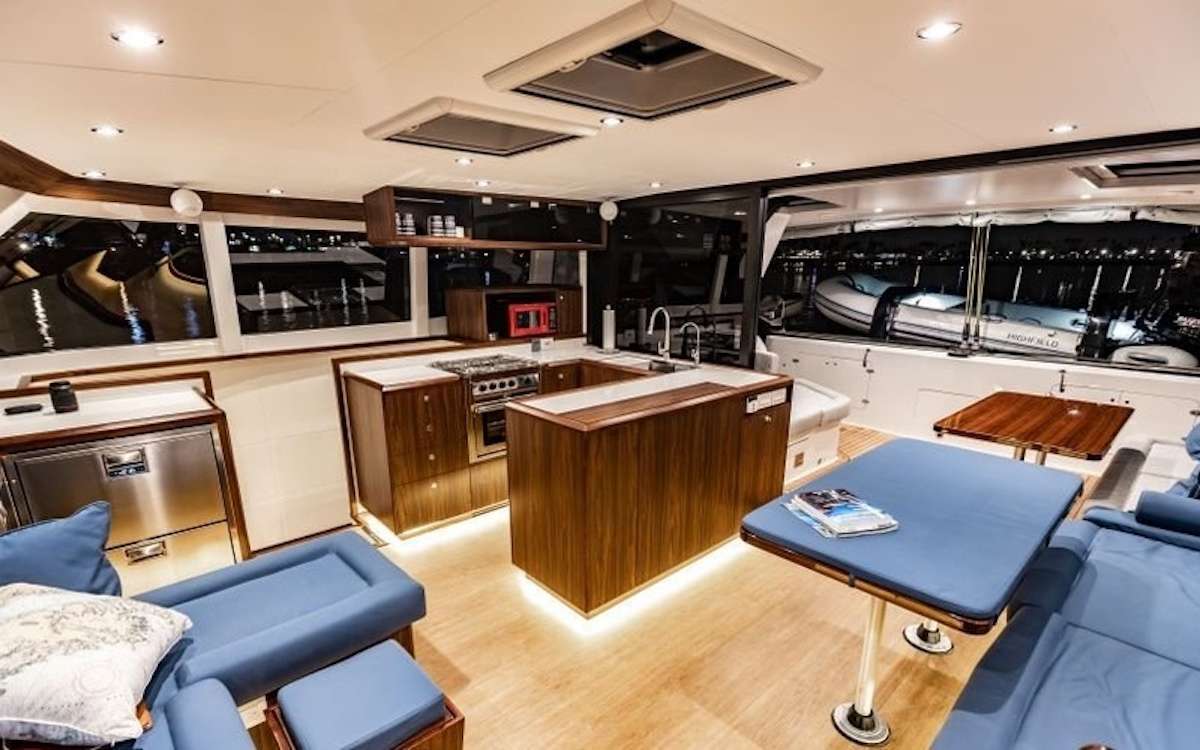 SERENITY - Luxury yacht charter British Virgin Islands & Boat hire in Caribbean 4