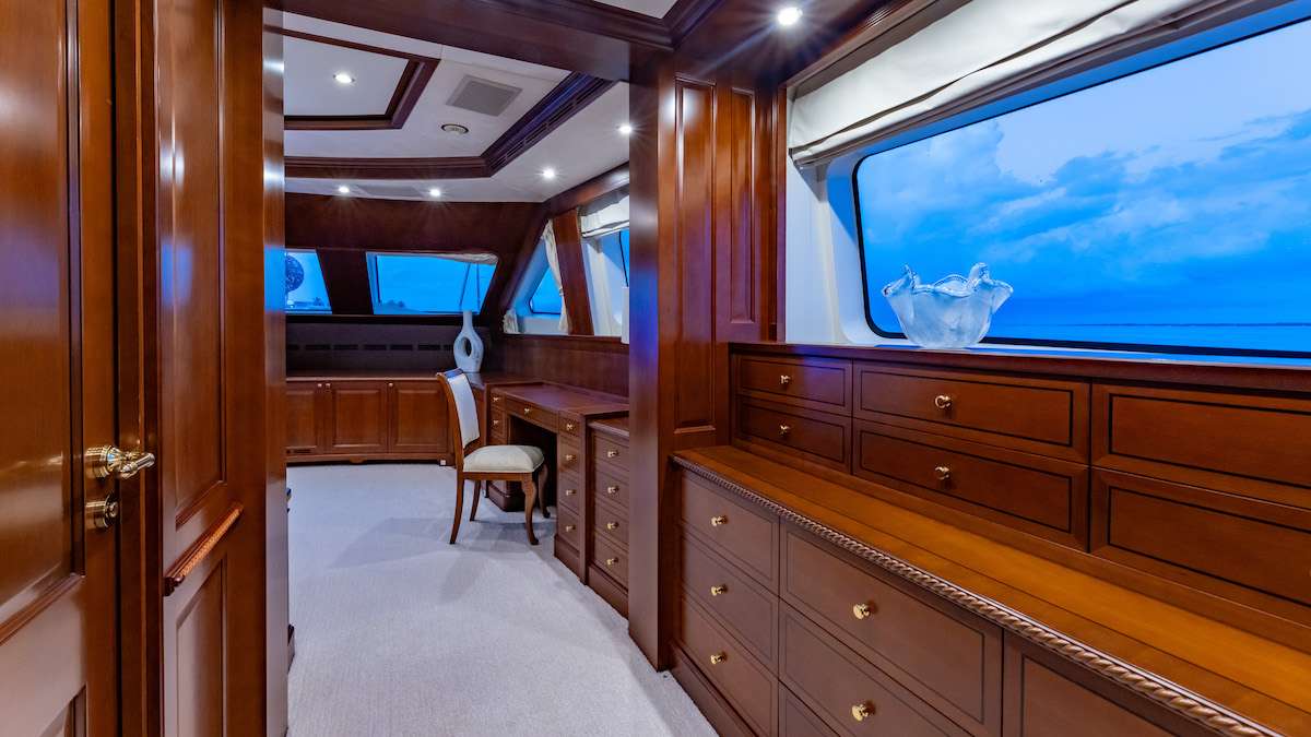 NAMASTE - Luxury yacht charter St Martin & Boat hire in Bahamas & Caribbean 5