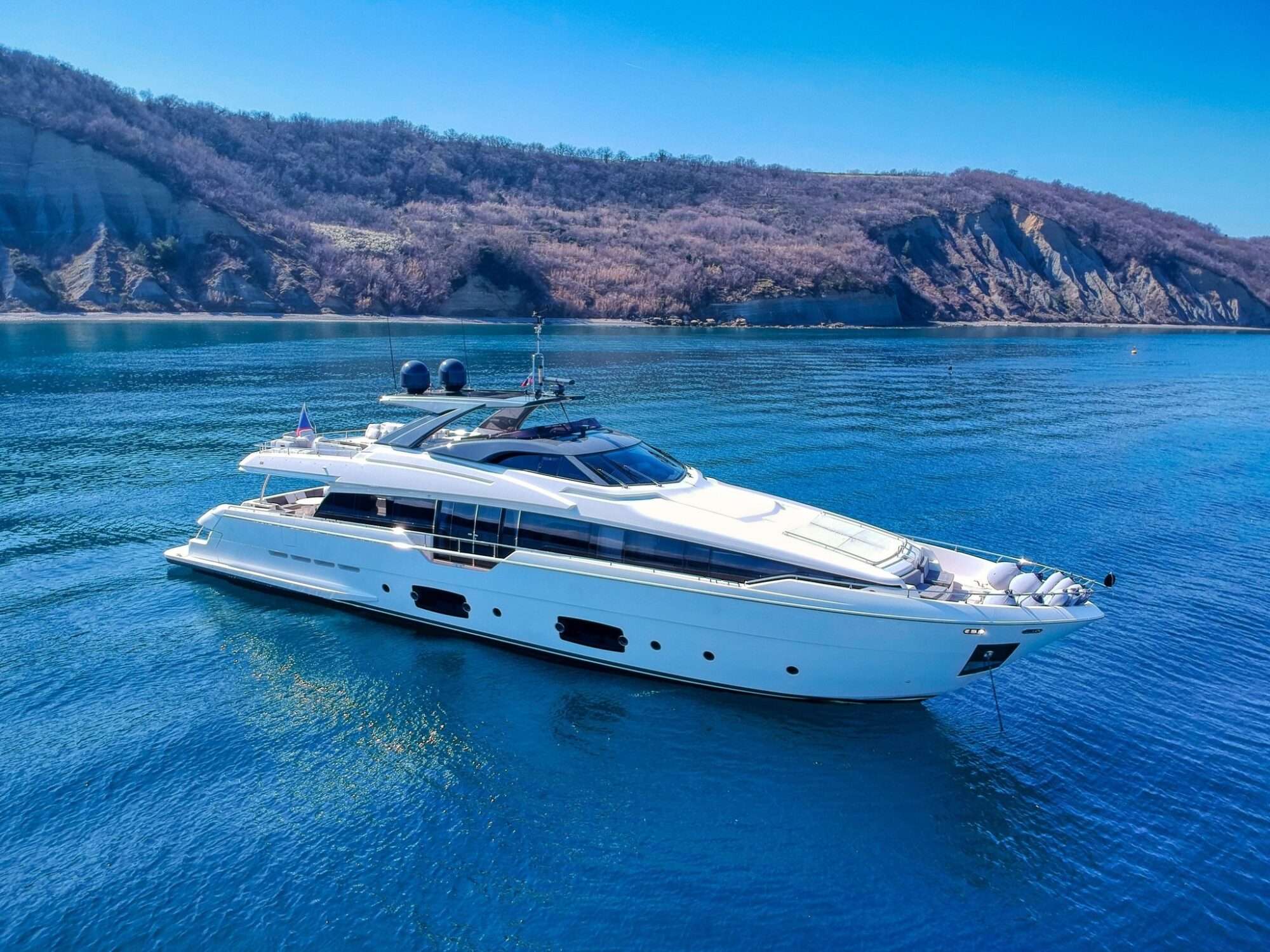 DAMARI - Yacht Charter Herceg Novi & Boat hire in W. Med -Naples/Sicily, W. Med -Riviera/Cors/Sard., W. Med - Spain/Balearics 4