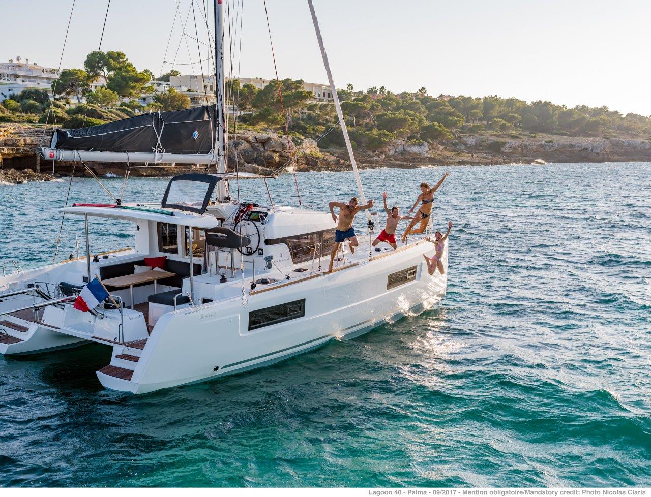 Lagoon 40 - 4 + 2 cab - Yacht Charter Orhaniye & Boat hire in Turkey Turkish Riviera Carian Coast Orhaniye Palmiye Marina 5