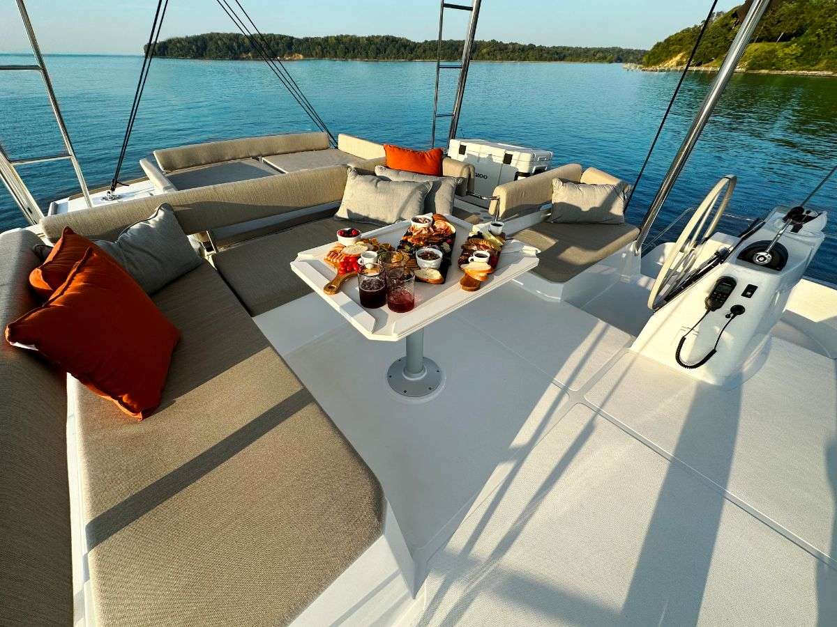 APRICITY - Catamaran Charter Bahamas & Boat hire in Caribbean 3