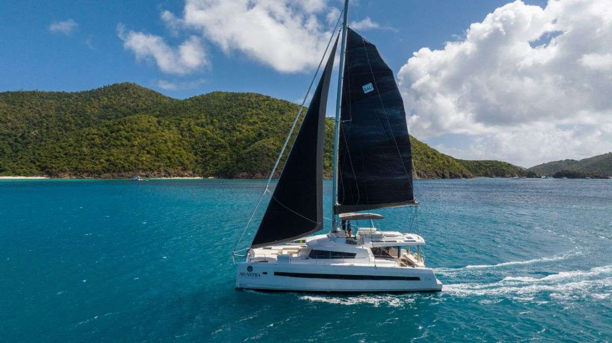HIGH 5 - Yacht Charter Nelsons Dockyard & Boat hire in Caribbean 1
