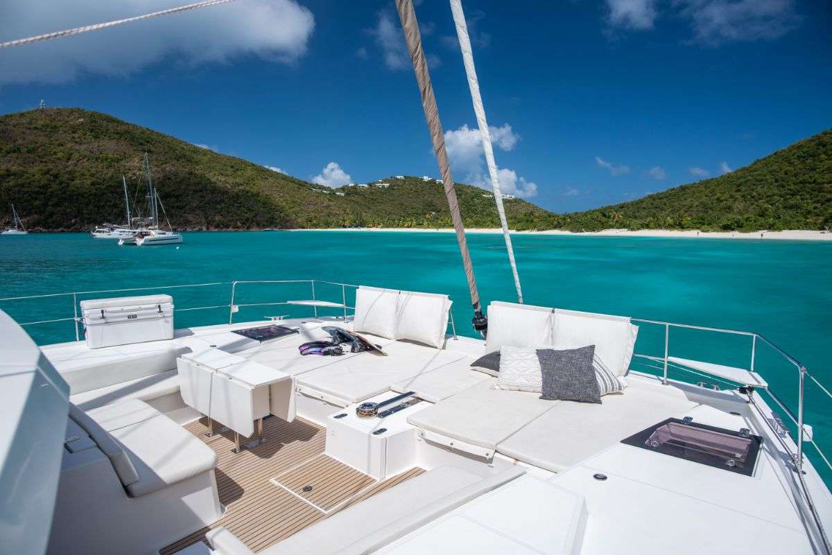 HIGH 5 - Catamaran Charter Saint Lucia & Boat hire in Caribbean 4