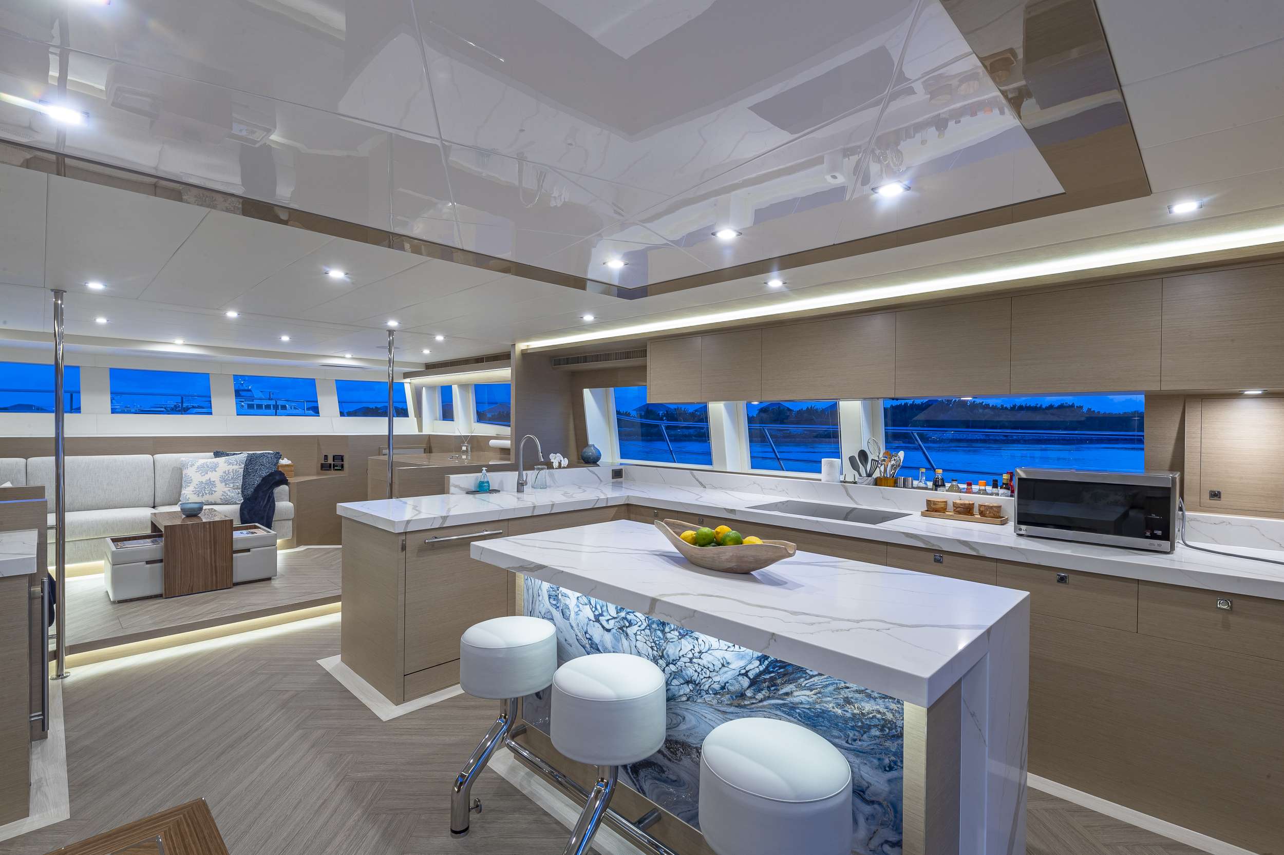 OMAKASE - Luxury Yacht Charter US Virgin Islands & Boat hire in Bahamas & Caribbean 3
