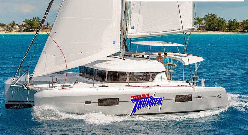 Lagoon 42 - 4 + 2 cab. - Yacht Charter Queensland & Boat hire in Australia Queensland Whitsundays Coral Sea Marina 1