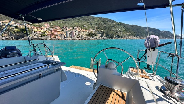 Oceanis 45 - Yacht Charter Bocca di Magra & Boat hire in Italy Italian Riviera La Spezia Province Bocca di Magra Bocca di Magra 2