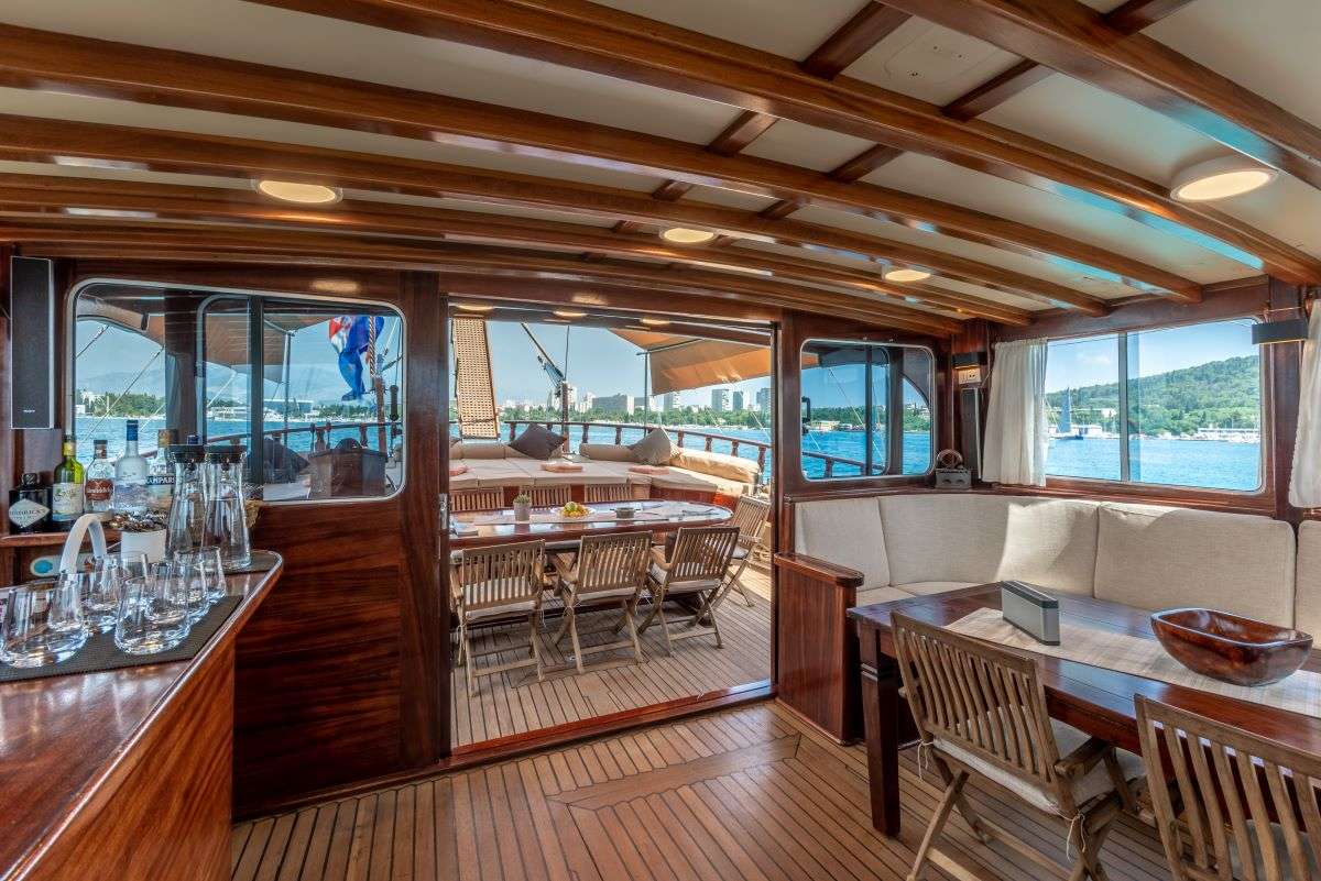 Angelica - Yacht Charter Tribunj & Boat hire in Croatia 4