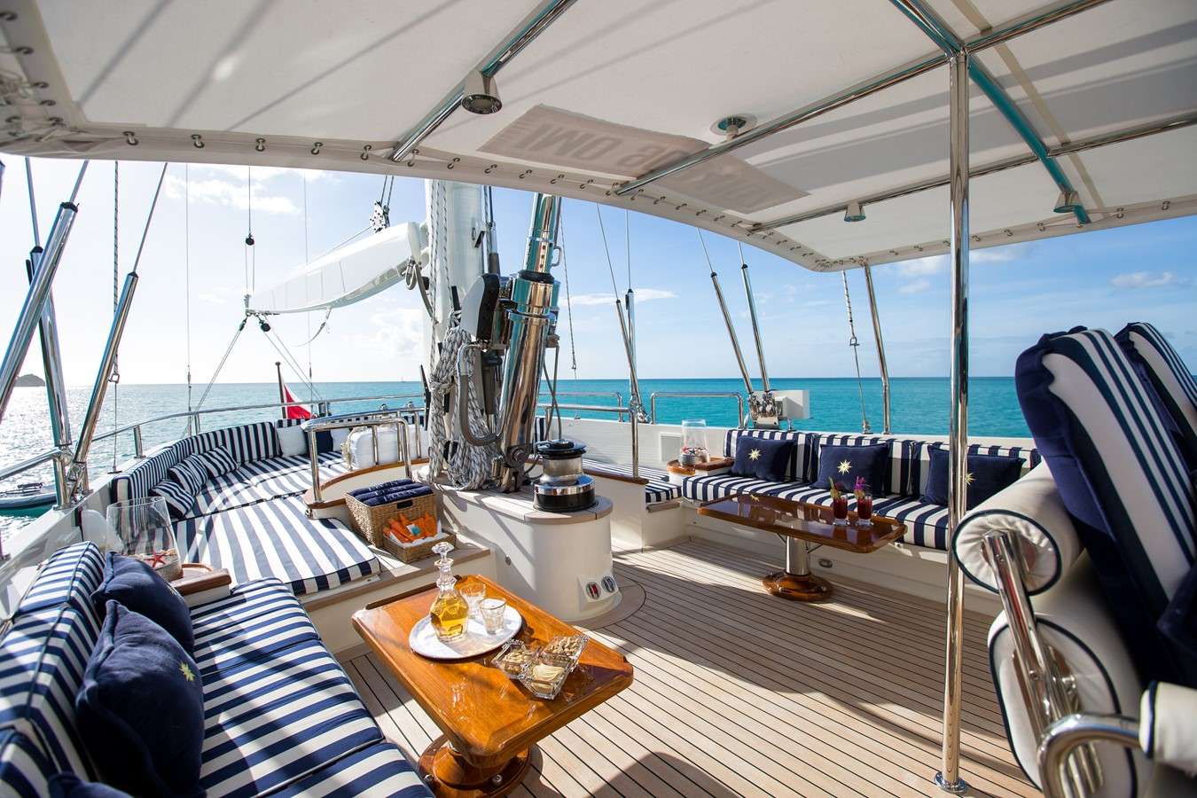 ELLEN - Yacht Charter Cannes & Boat hire in W. Med -Naples/Sicily, W. Med -Riviera/Cors/Sard., Caribbean Leewards, Caribbean Windwards, Turkey, W. Med - Spain/Balearics, Caribbean Leewards, Caribbean Windwards 5