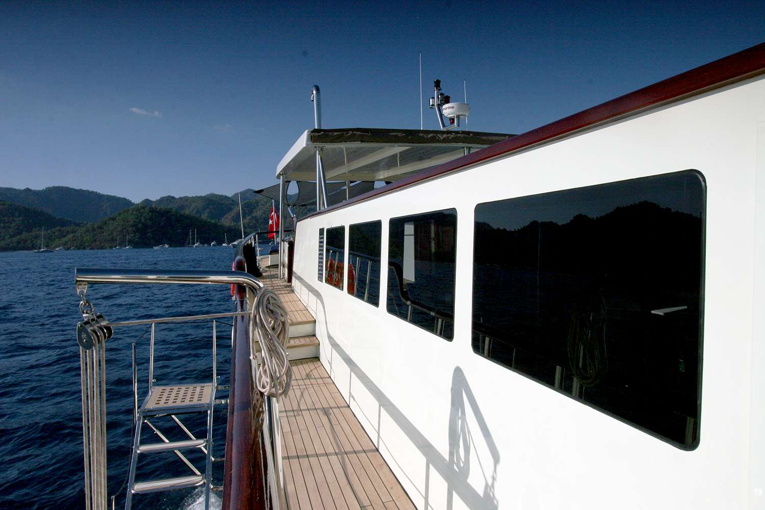 ALWAYS SMILE - Motor Boat Charter Turkey & Boat hire in Turkey 5