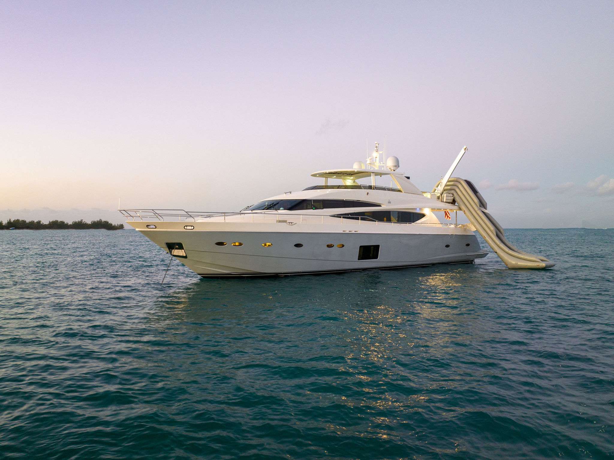 CURRENT $EA - Yacht Charter Chesapeake Bay & Boat hire in US East Coast & Bahamas 1