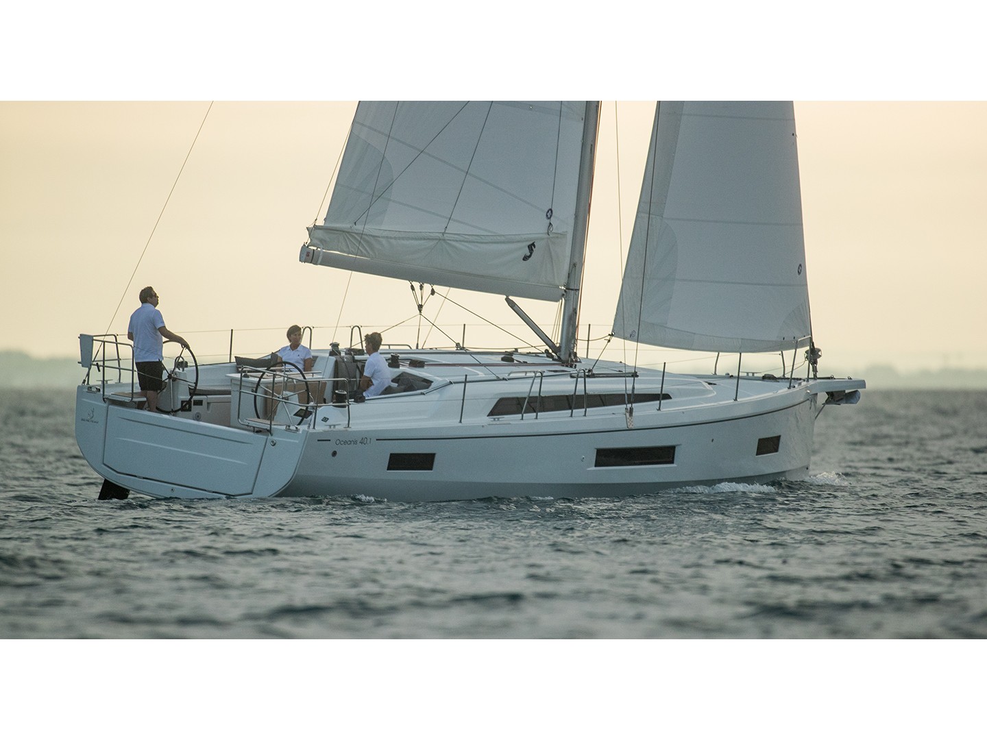 Oceanis 40.1 - Yacht Charter San Vincenzo & Boat hire in Italy San Vincenzo Marina di San Vincenzo 1