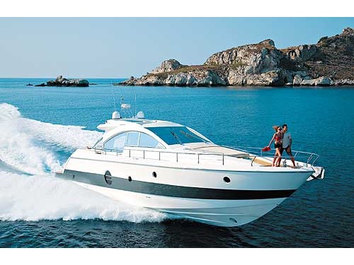 Aicon 62 SL - Motor Boat Charter Sicily & Boat hire in Italy Sicily Aeolian Islands Capo d'Orlando Capo d'Orlando Marina 2