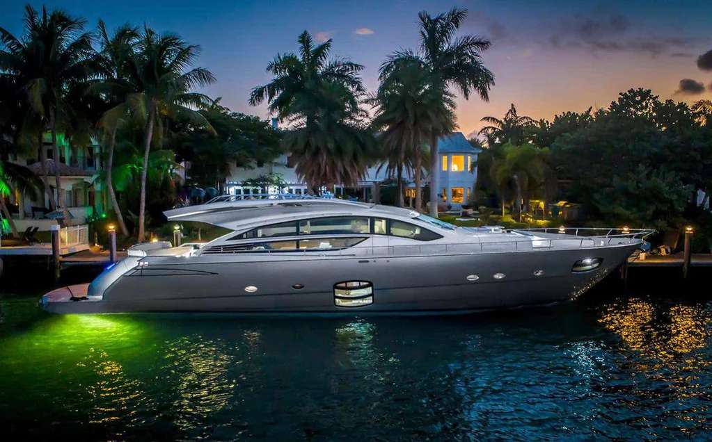82 - Superyacht charter worldwide & Boat hire in United States Florida Miami Port Miami 6