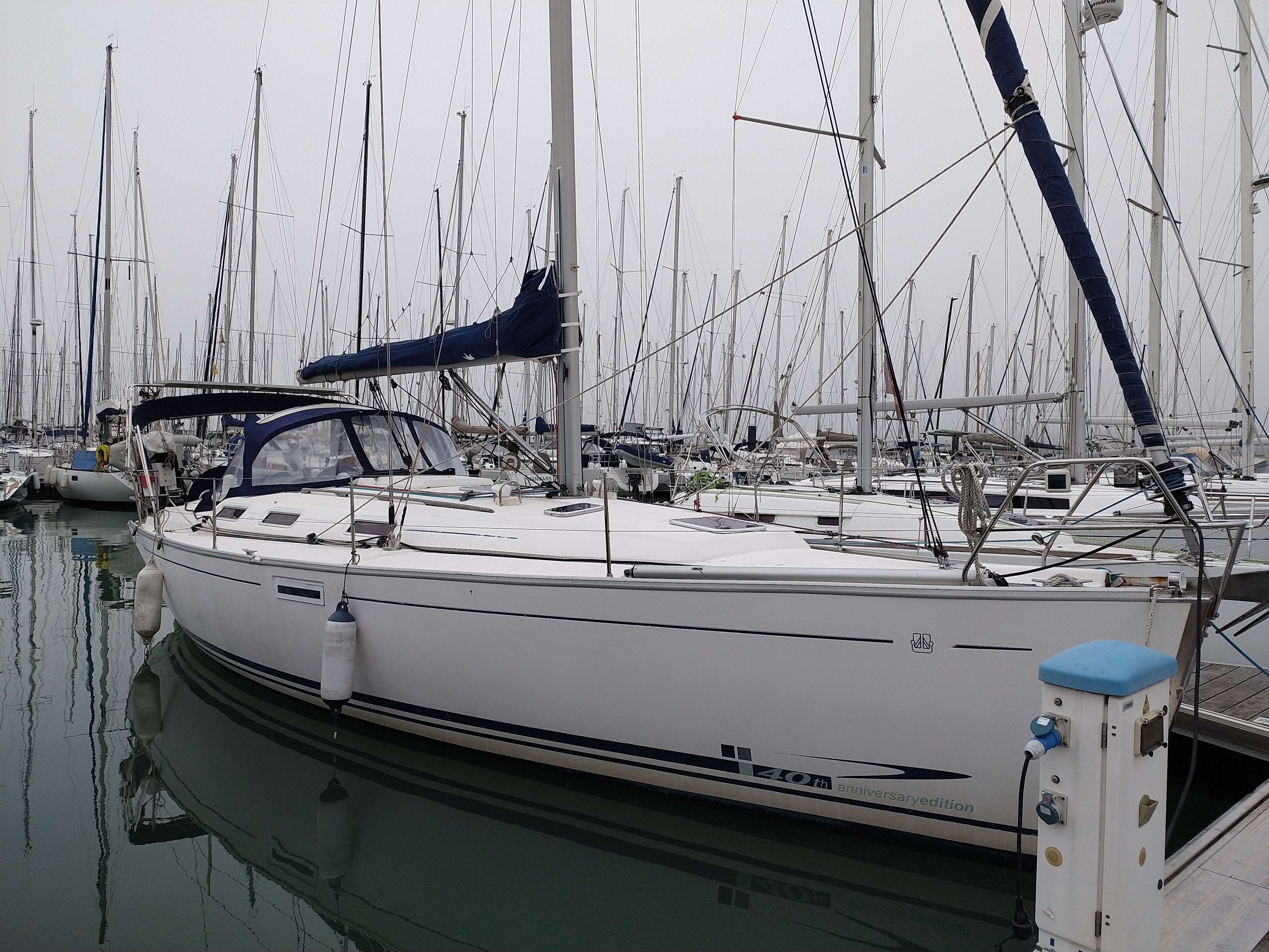 Dufour 385 - 3 cab. - Yacht Charter La Rochelle & Boat hire in France Bay of Biscay La Rochelle La Rochelle 3