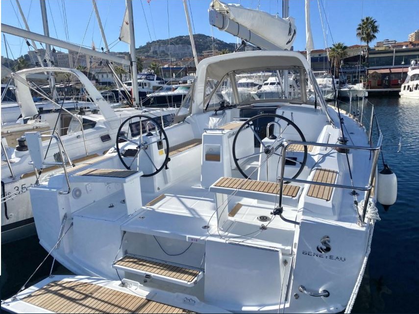 Oceanis 38.1 - Sailboat Charter France & Boat hire in France French Riviera Grimaud Port Grimaud 1