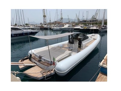 Magazzu MX-13 Coupe - Motor Boat Charter Sicily & Boat hire in Italy Sicily Cefalu Presidiana Marina 1