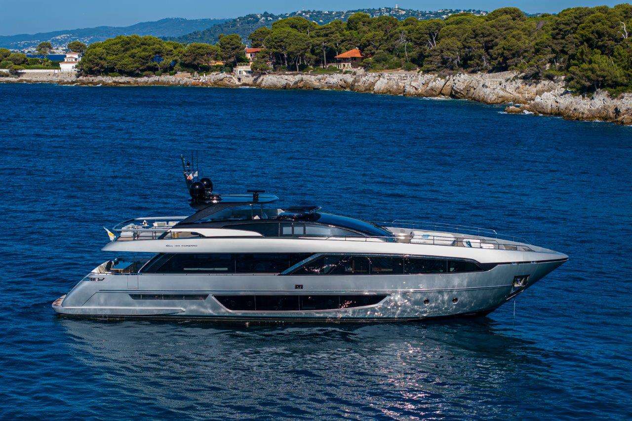 NO STRESS 888 - Superyacht charter Croatia & Boat hire in Croatia 1